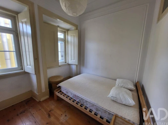 Apartamento T2 para Arrendamento em Misericórdia Foto 14