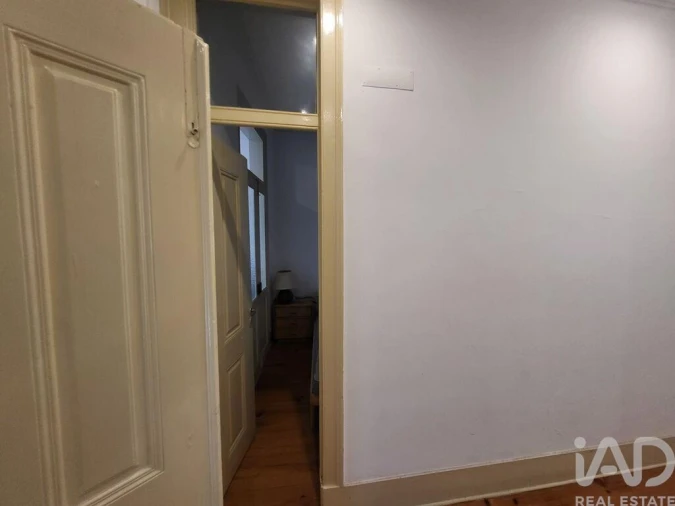 Apartamento T2 para Arrendamento em Misericórdia Foto 23
