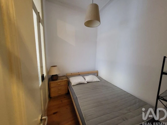 Apartamento T2 para Arrendamento em Misericórdia Foto 18