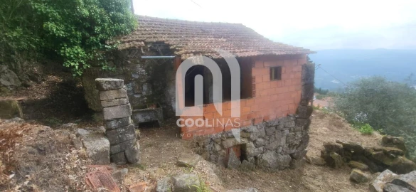 Moradia T5 para Venda em Valadares