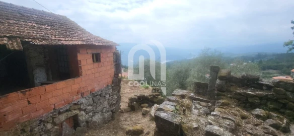 Moradia T5 para Venda em Valadares