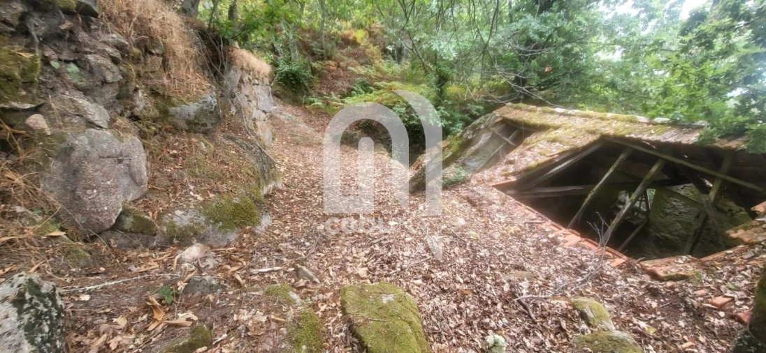 Moradia T5 para Venda em Valadares Foto 31