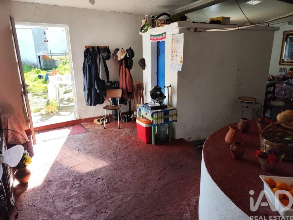 Moradia T3 para Venda em Foros de Arrão Foto 4