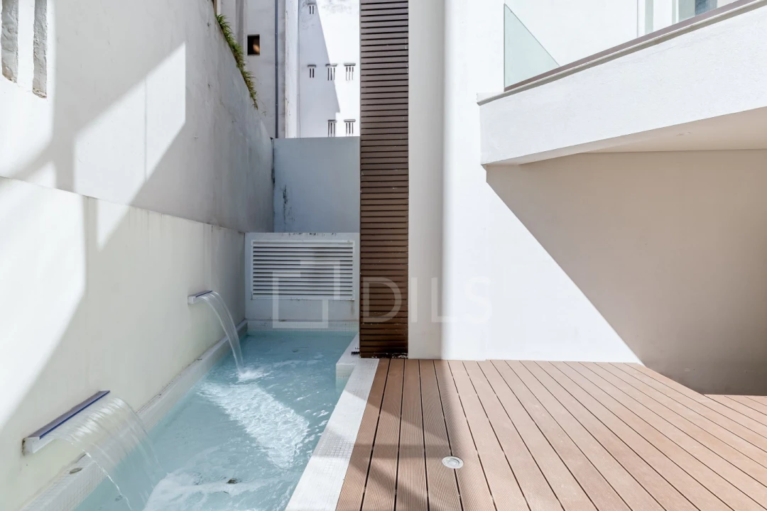 Apartamento T3 para Venda em Santo António Foto 1