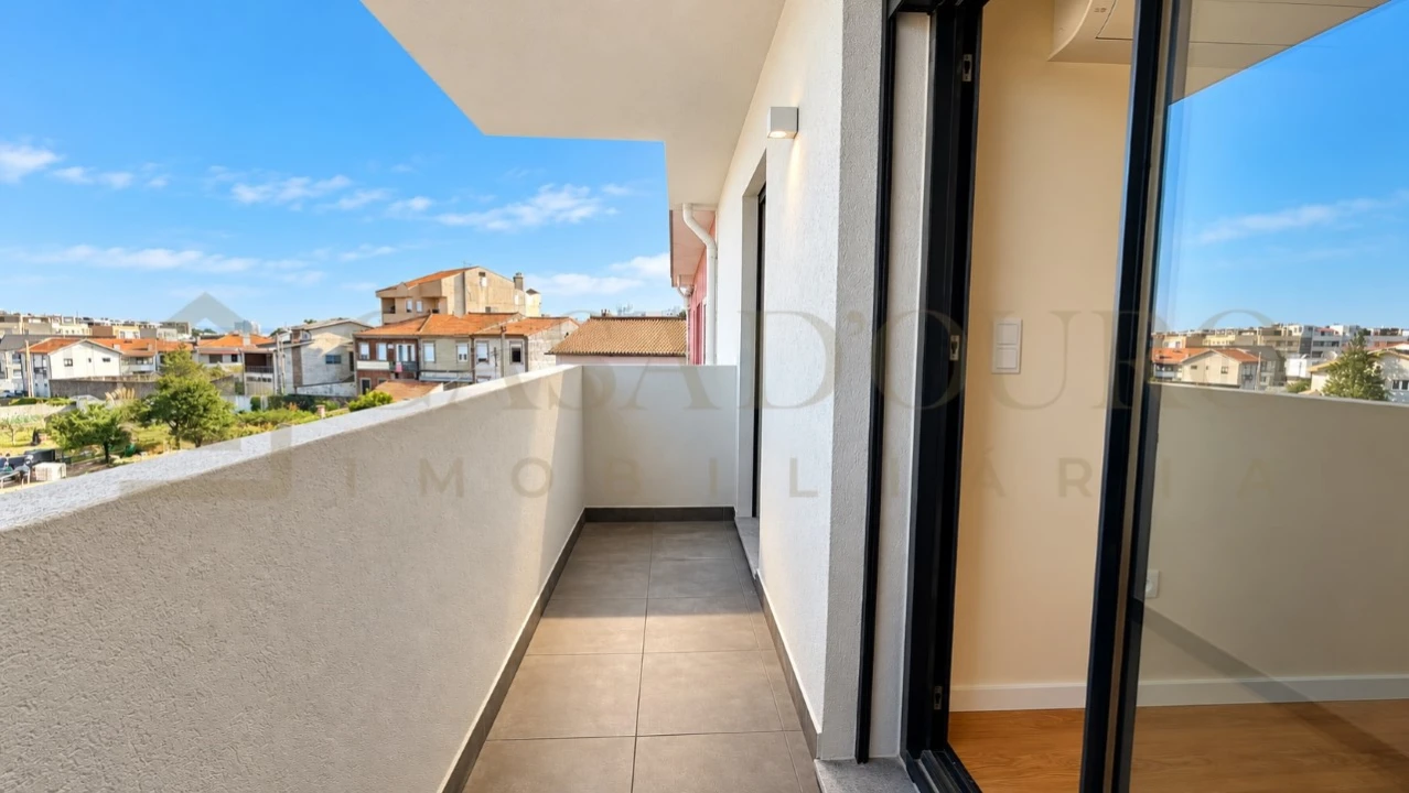Moradia T3 para Venda em Pedrouços Foto 28