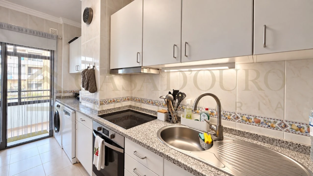 Apartamento T2 para Venda em Valongo Foto 6