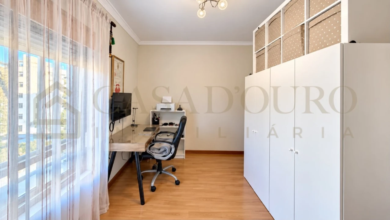 Apartamento T2 para Venda em Valongo Foto 16