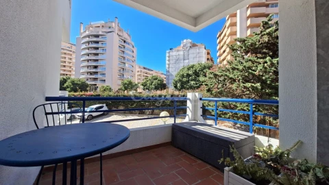 Apartamento T2 para Arrendamento em Cascais e Estoril
