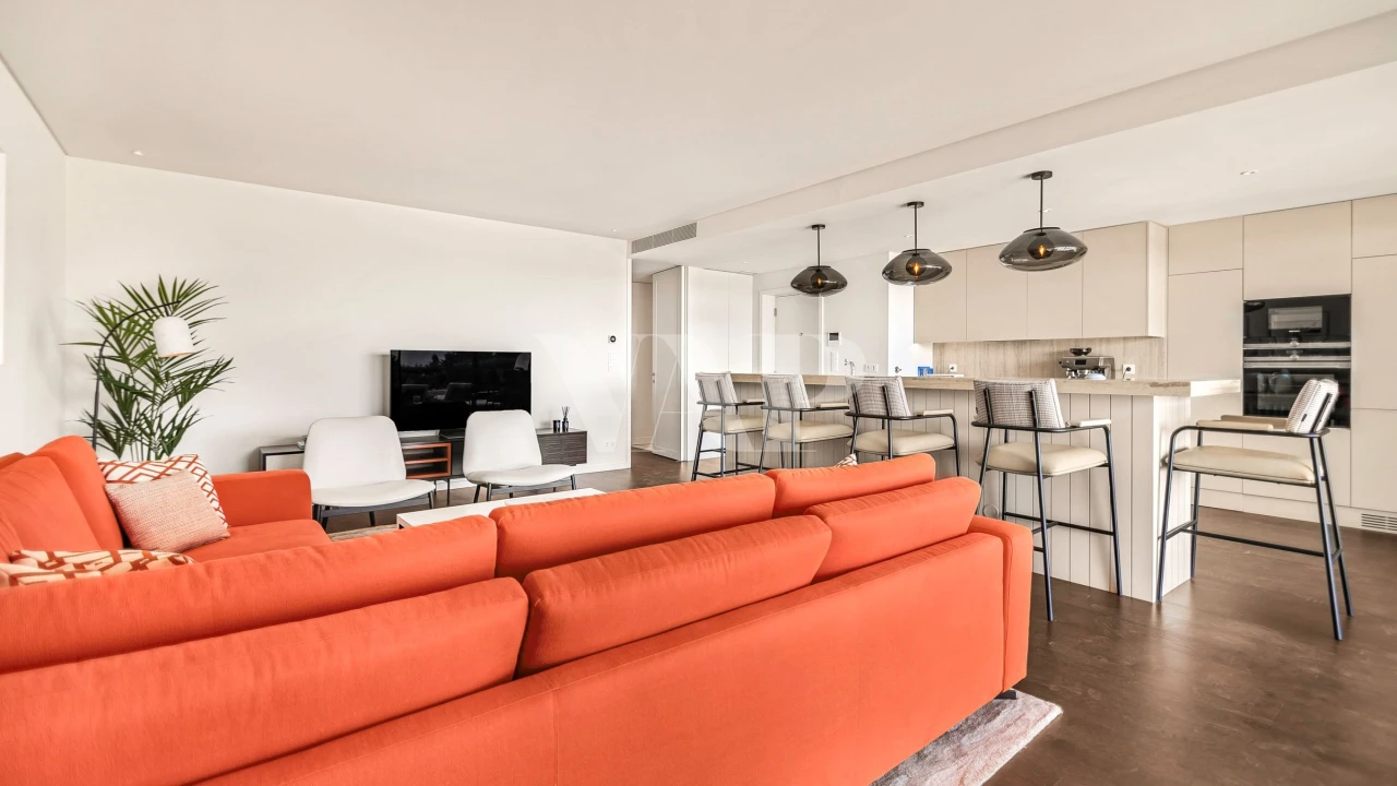 Apartamento T2 para Venda em Quarteira Foto 10