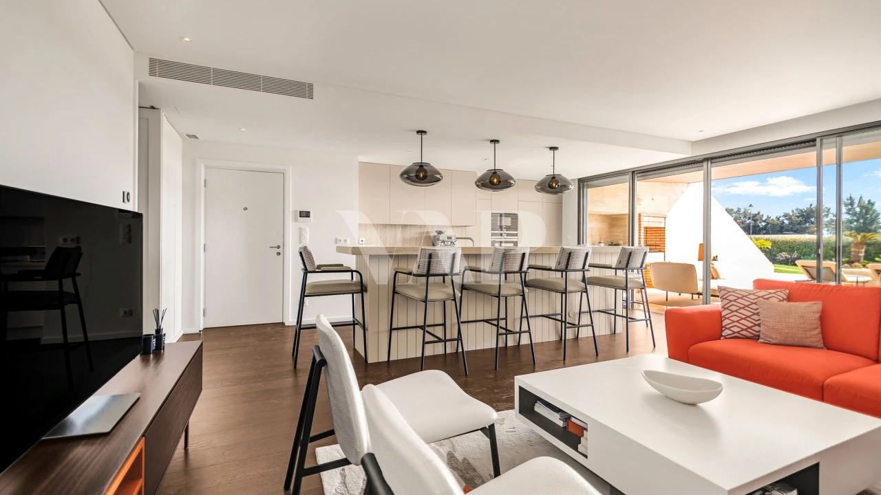 Apartamento T2 para Venda em Quarteira Foto 3