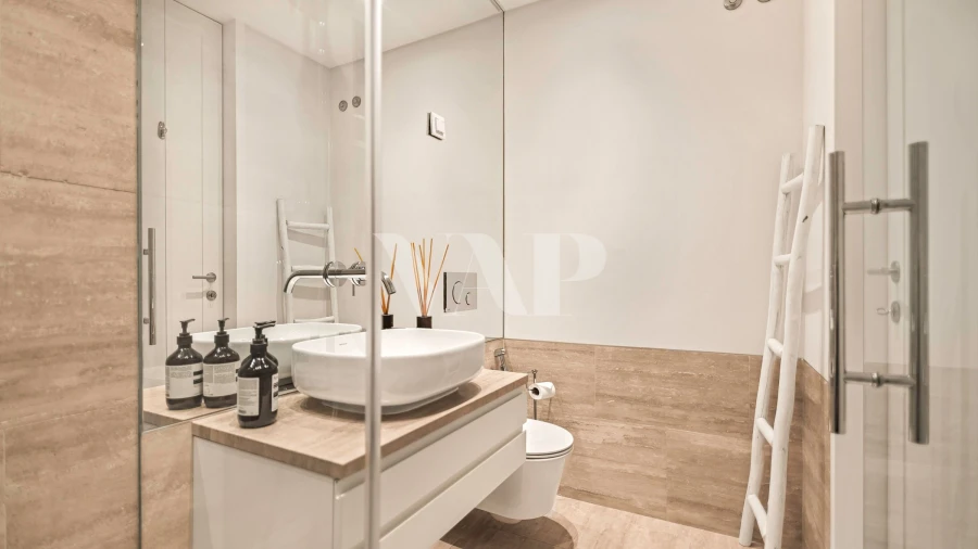Apartamento T2 para Venda em Quarteira Foto 17