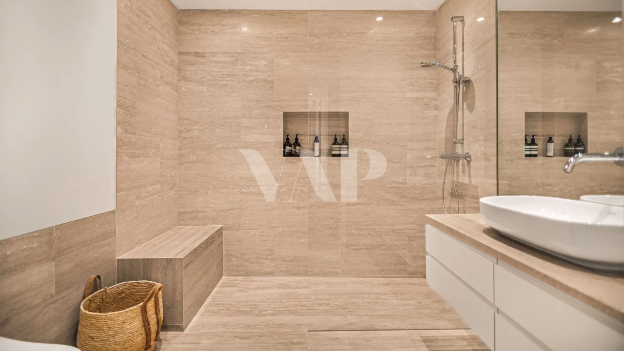 Apartamento T2 para Venda em Quarteira Foto 18