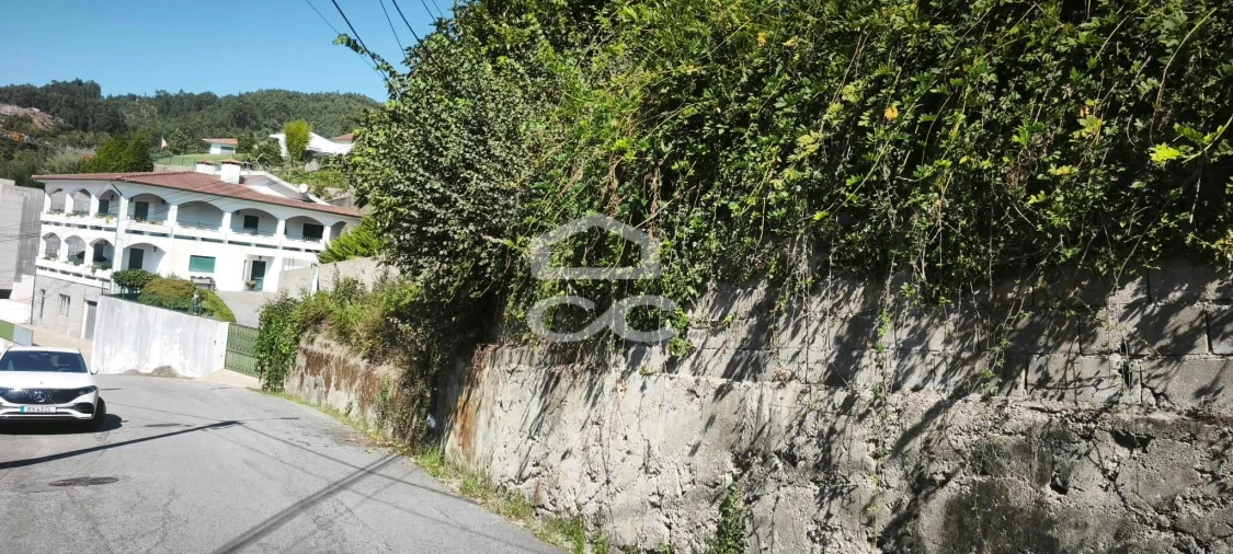 Moradia para Venda em Caldas de Vizela (São Miguel e São João) Foto 23
