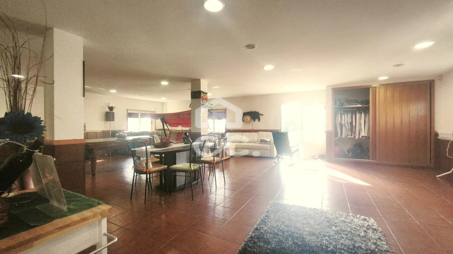 Moradia T3 para Venda em Oliveira, São Paio e São Sebastião Foto 27