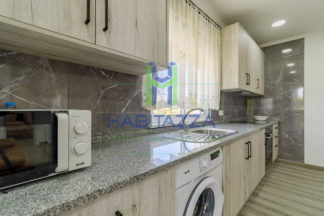 Apartamento T2 para Arrendamento em Luz Foto 7