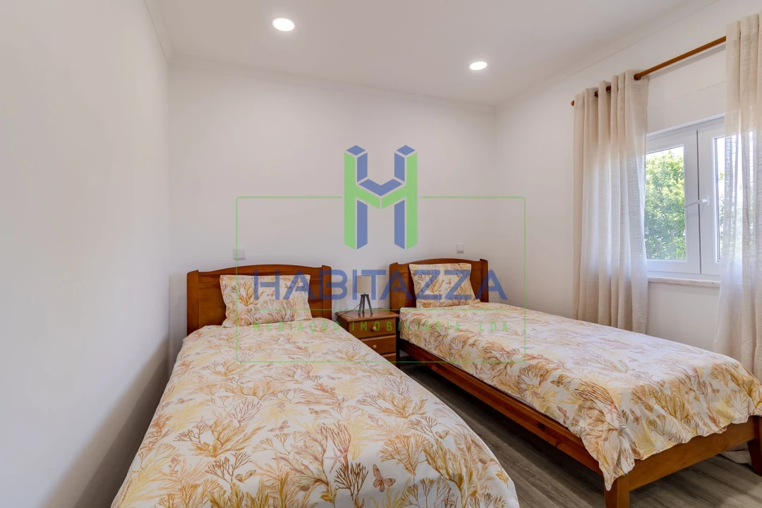 Apartamento T2 para Arrendamento em Luz Foto 11