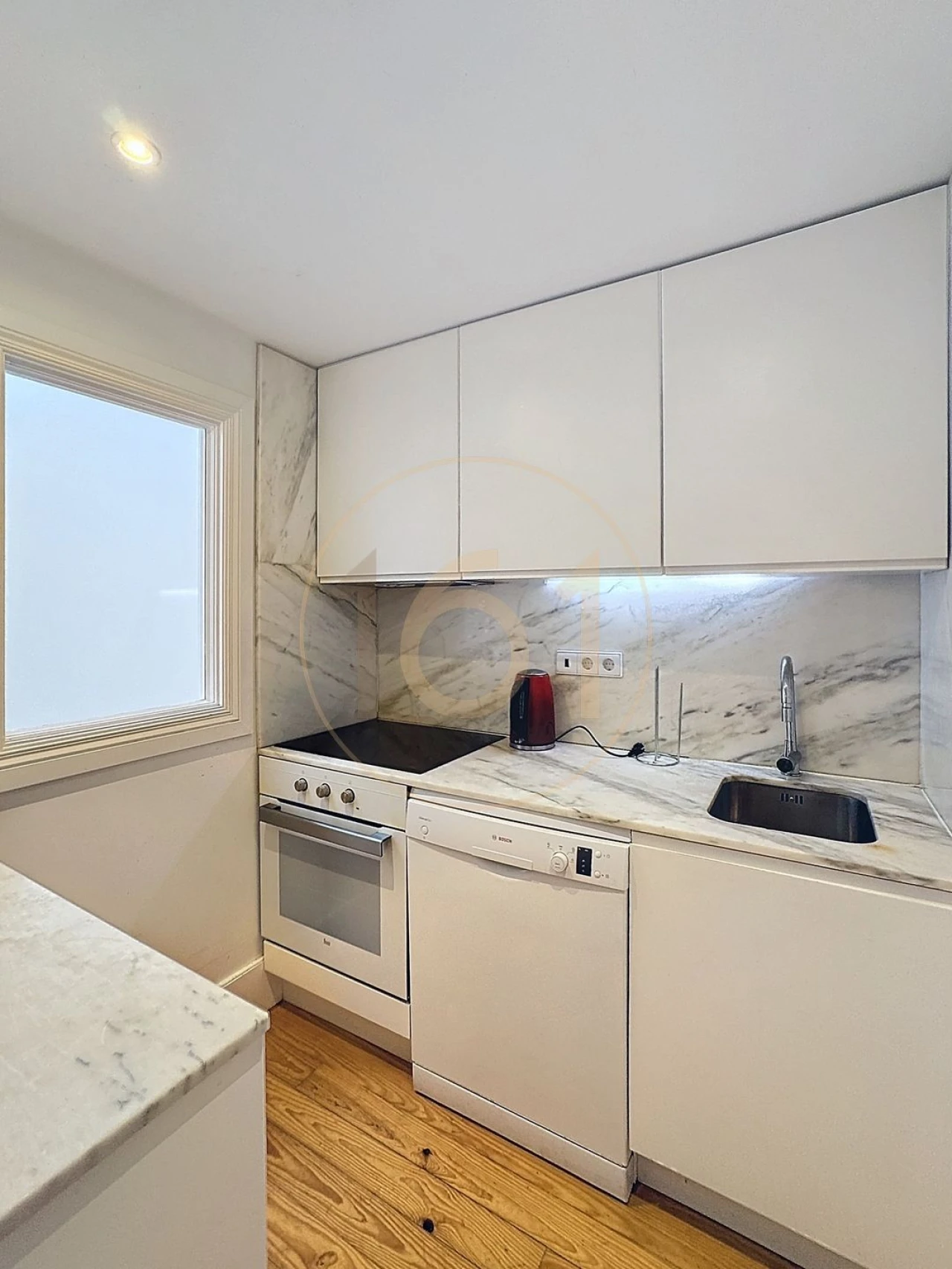Apartamento T1 para Venda em Cedofeita, Santo Ildefonso, Sé, Miragaia, São Nicolau e Vitória Foto 5