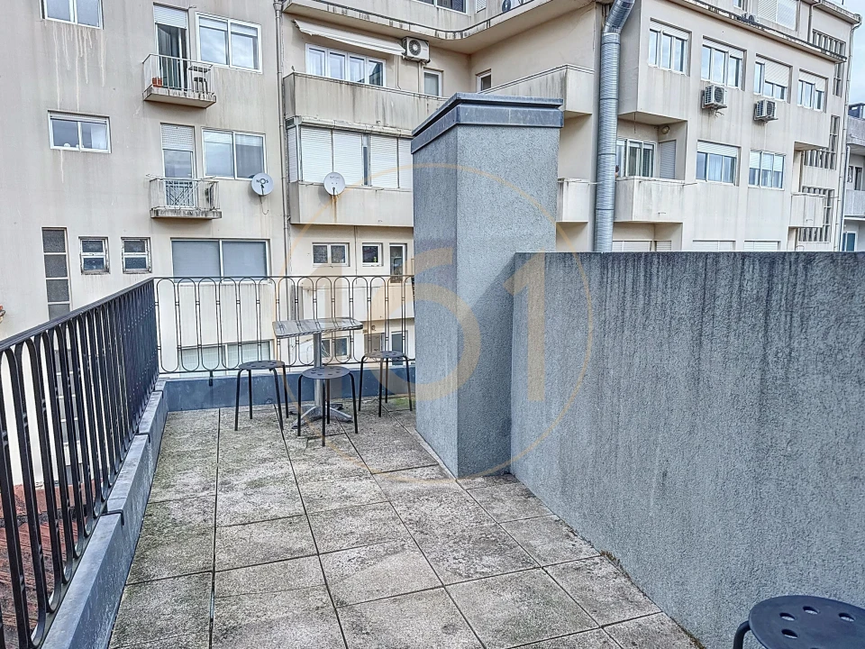 Apartamento T1 para Arrendamento em Cedofeita, Santo Ildefonso, Sé, Miragaia, São Nicolau e Vitória Foto 4
