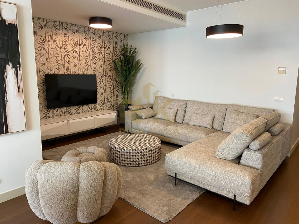 Apartamento T2 para Venda em São Martinho Foto 2