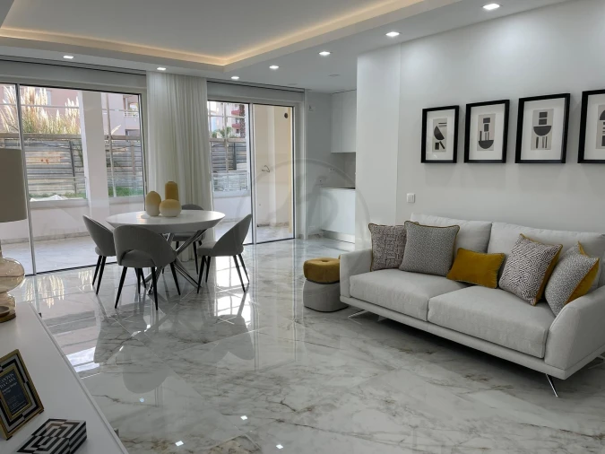 Apartamento T2 para Venda em Lagos (São Sebastião e Santa Maria) Foto 2