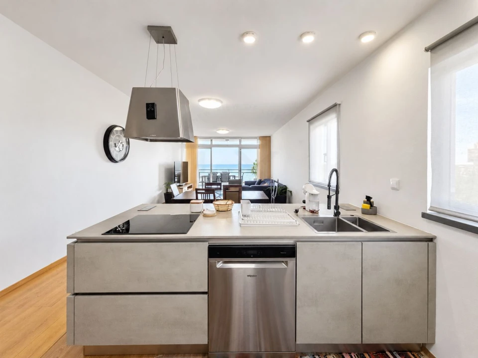 Apartamento T3 para Venda em São Martinho Foto 11