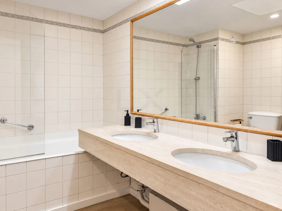 Apartamento T3 para Venda em São Martinho Foto 19
