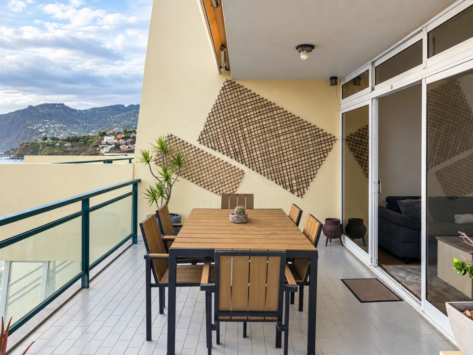 Apartamento T3 para Venda em São Martinho Foto 9