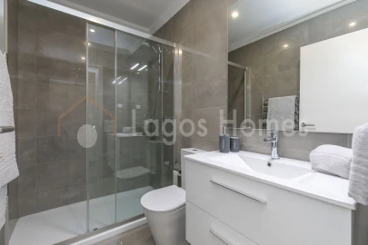 Moradia T4 para Venda em Lagos (São Sebastião e Santa Maria)