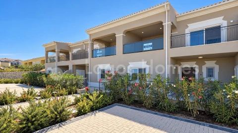 Moradia T4 para Venda em Lagos (São Sebastião e Santa Maria)