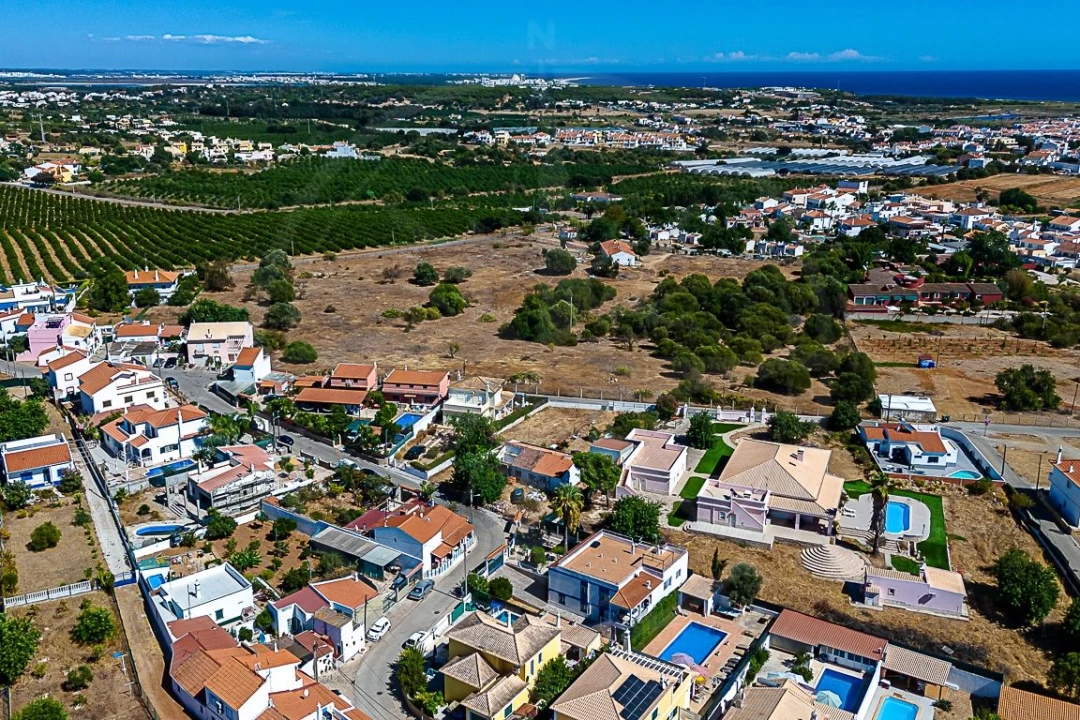 Moradia T5 para Venda em Altura Foto 25