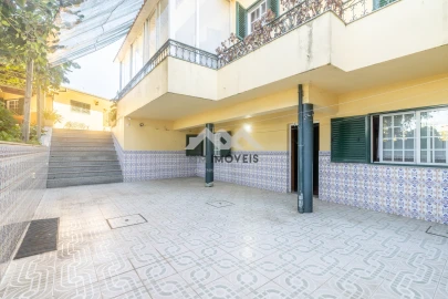 Moradia T4 para Venda em Ermesinde