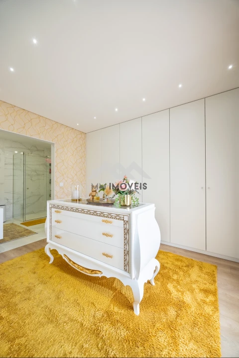Moradia T4 para Venda em Canidelo