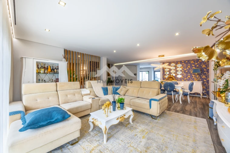 Moradia T4 para Venda em Canidelo Foto 23