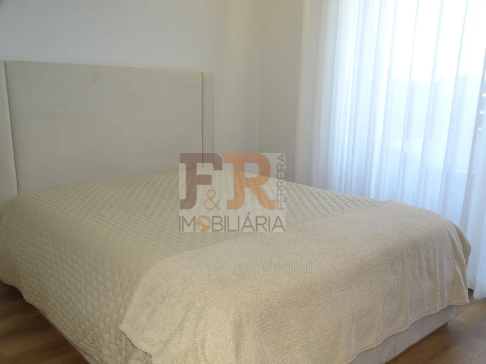 Moradia T4 para Venda em Fernao Ferro Foto 36