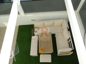 Moradia T4 para Venda em Fernao Ferro