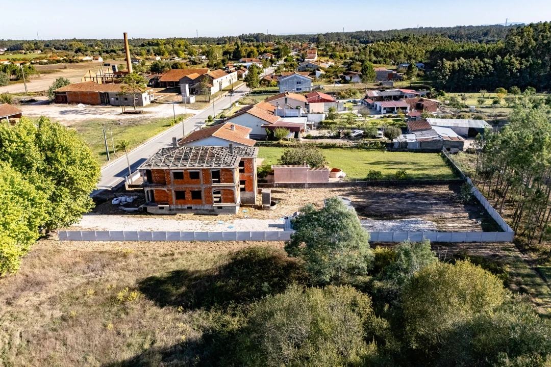 Moradia T5 para Venda em Arazede Foto 5
