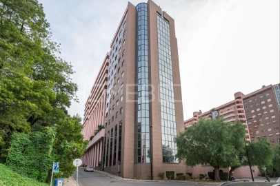 Apartamento T1 para Arrendamento em São Domingos de Benfica