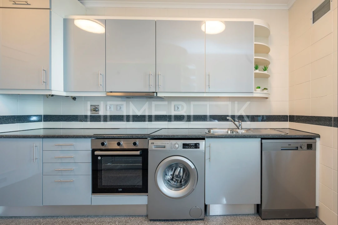 Apartamento T1 para Arrendamento em São Domingos de Benfica Foto 5