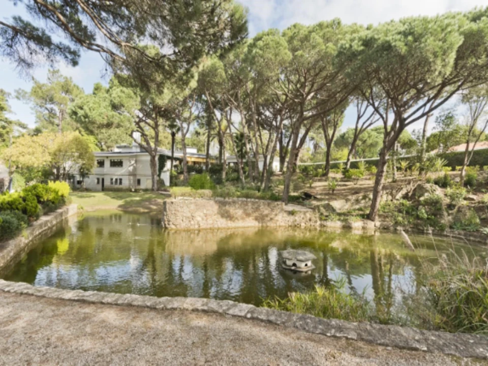 Moradia T6 para Venda em Cascais e Estoril Foto 1