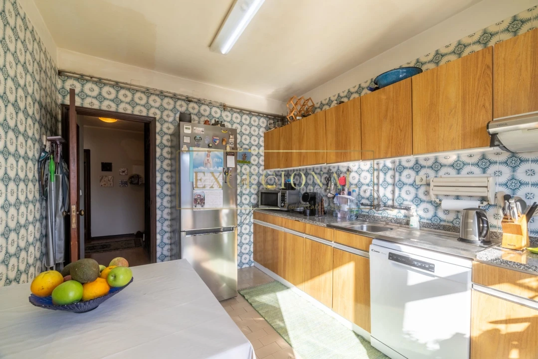 Apartamento T3 para Venda em Vilar de Andorinho Foto 24