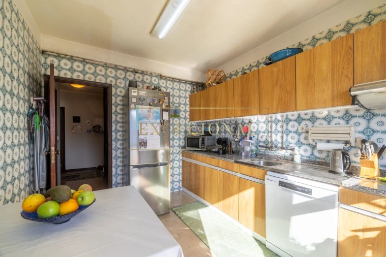 Apartamento T3 para Venda em Vilar de Andorinho Foto 24