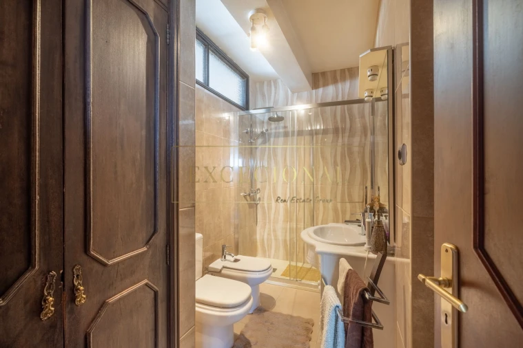 Apartamento T3 para Venda em Vilar de Andorinho Foto 16