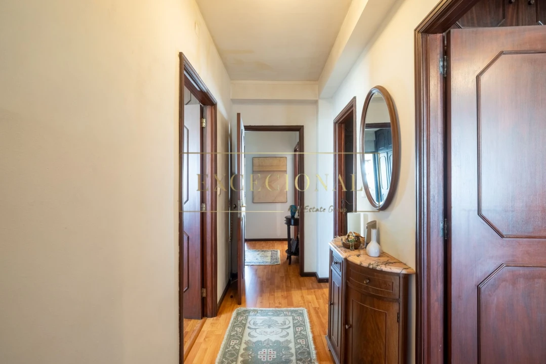 Apartamento T3 para Venda em Vilar de Andorinho Foto 15