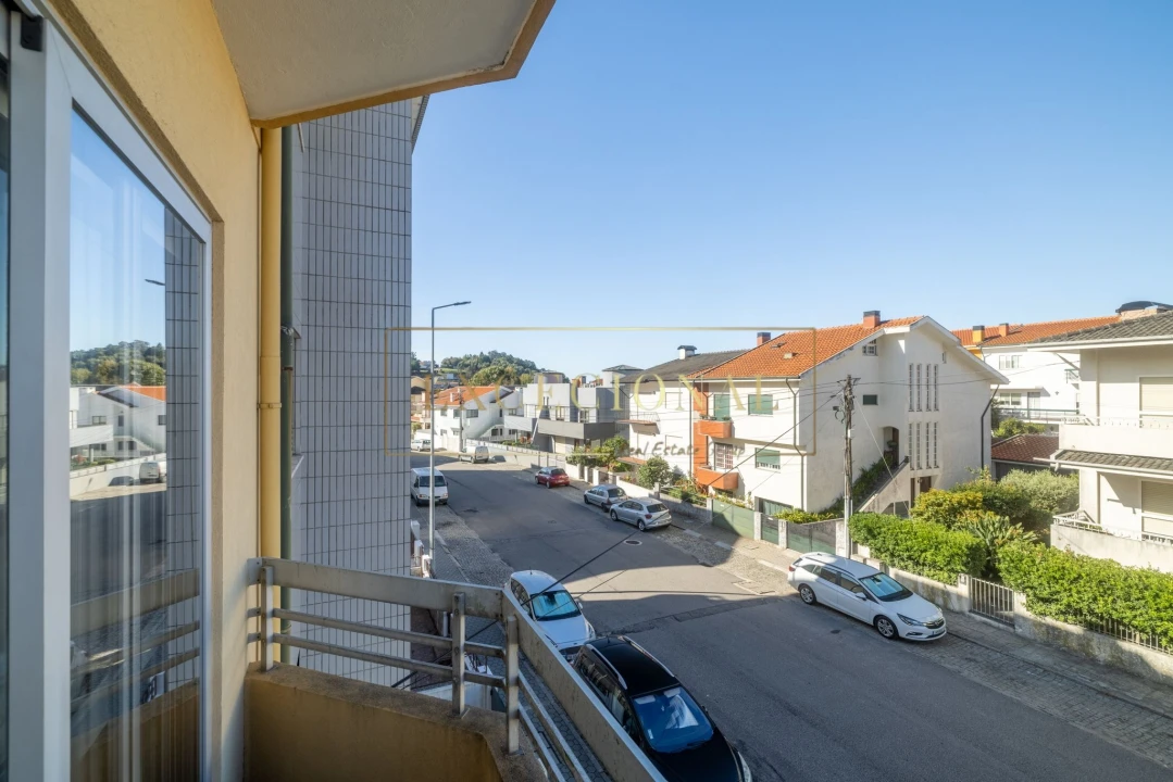 Apartamento T3 para Venda em Vilar de Andorinho Foto 21