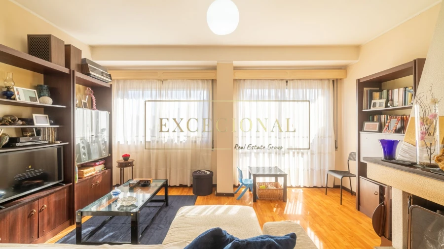 Apartamento T3 para Venda em Vilar de Andorinho