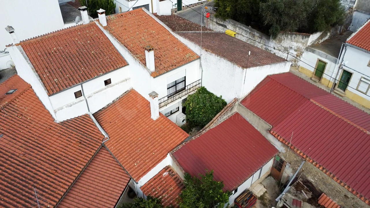 Moradia T2 para Venda em Gafete Foto 52