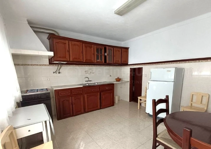Moradia T2 para Venda em Gafete Foto 13