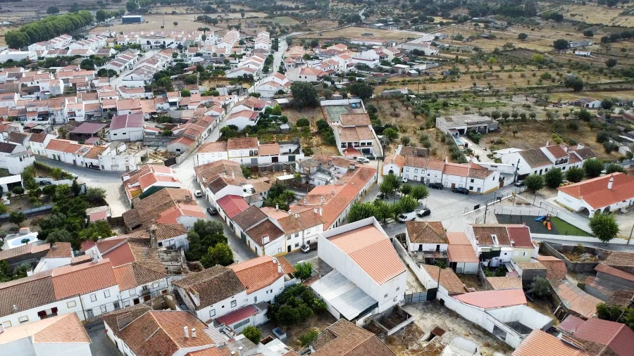 Moradia T2 para Venda em Gafete Foto 56