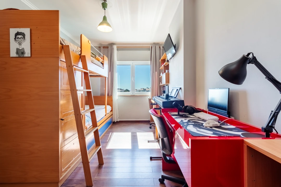 Apartamento T2 para Venda em Algueirão-Mem Martins Foto 15