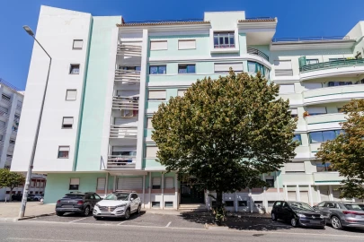 Apartamento T2 para Venda em Algueirão-Mem Martins